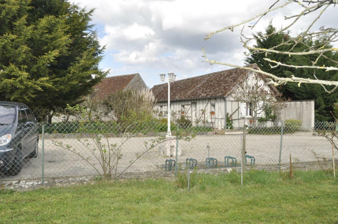 Cormeray Les Rouches Bed & Breakfast エクステリア 写真