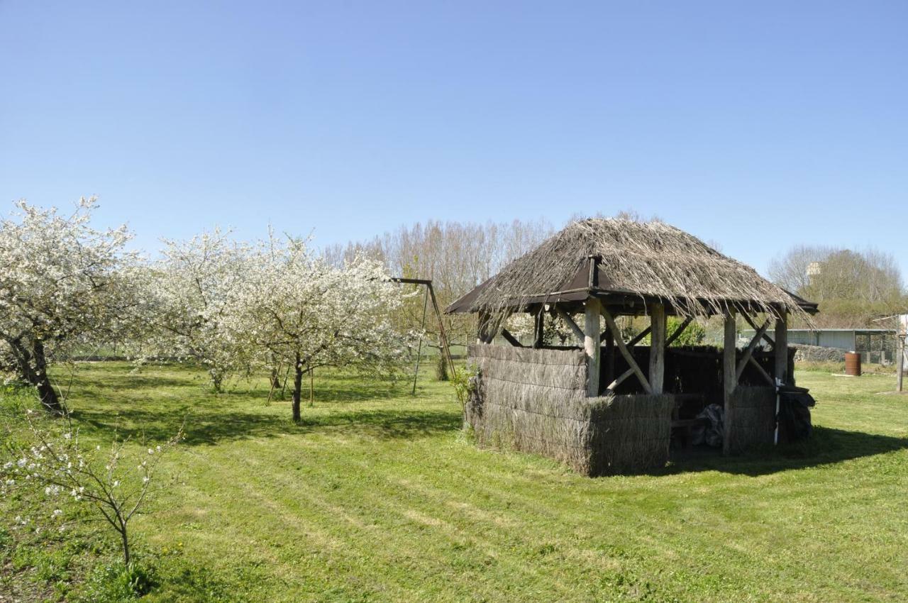 Cormeray Les Rouches Bed & Breakfast エクステリア 写真