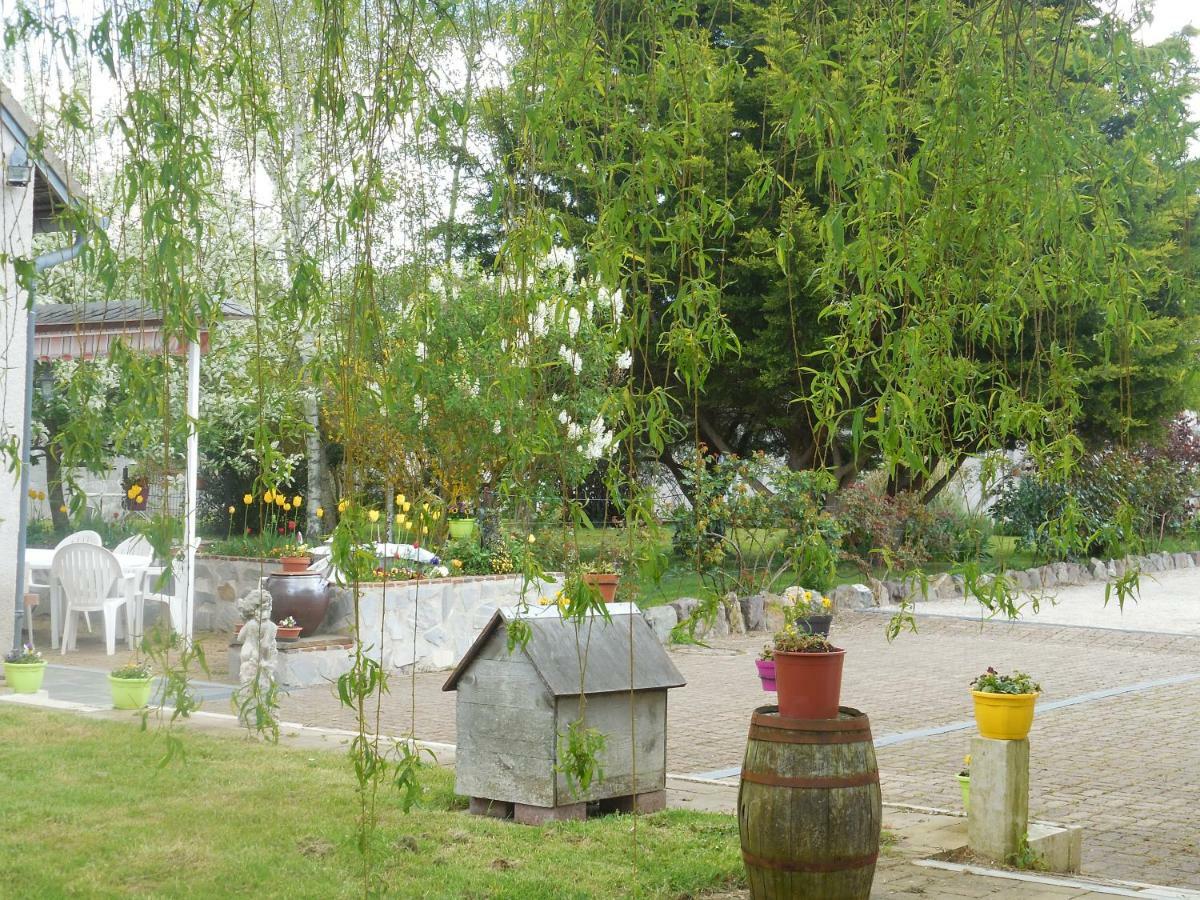 Cormeray Les Rouches Bed & Breakfast エクステリア 写真
